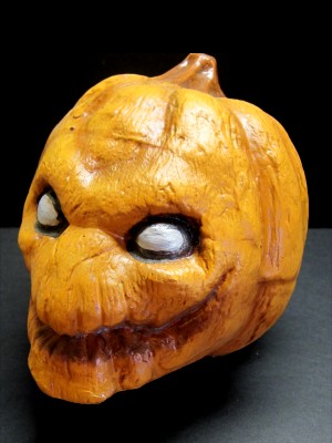 Ugly Skull Pumpkin